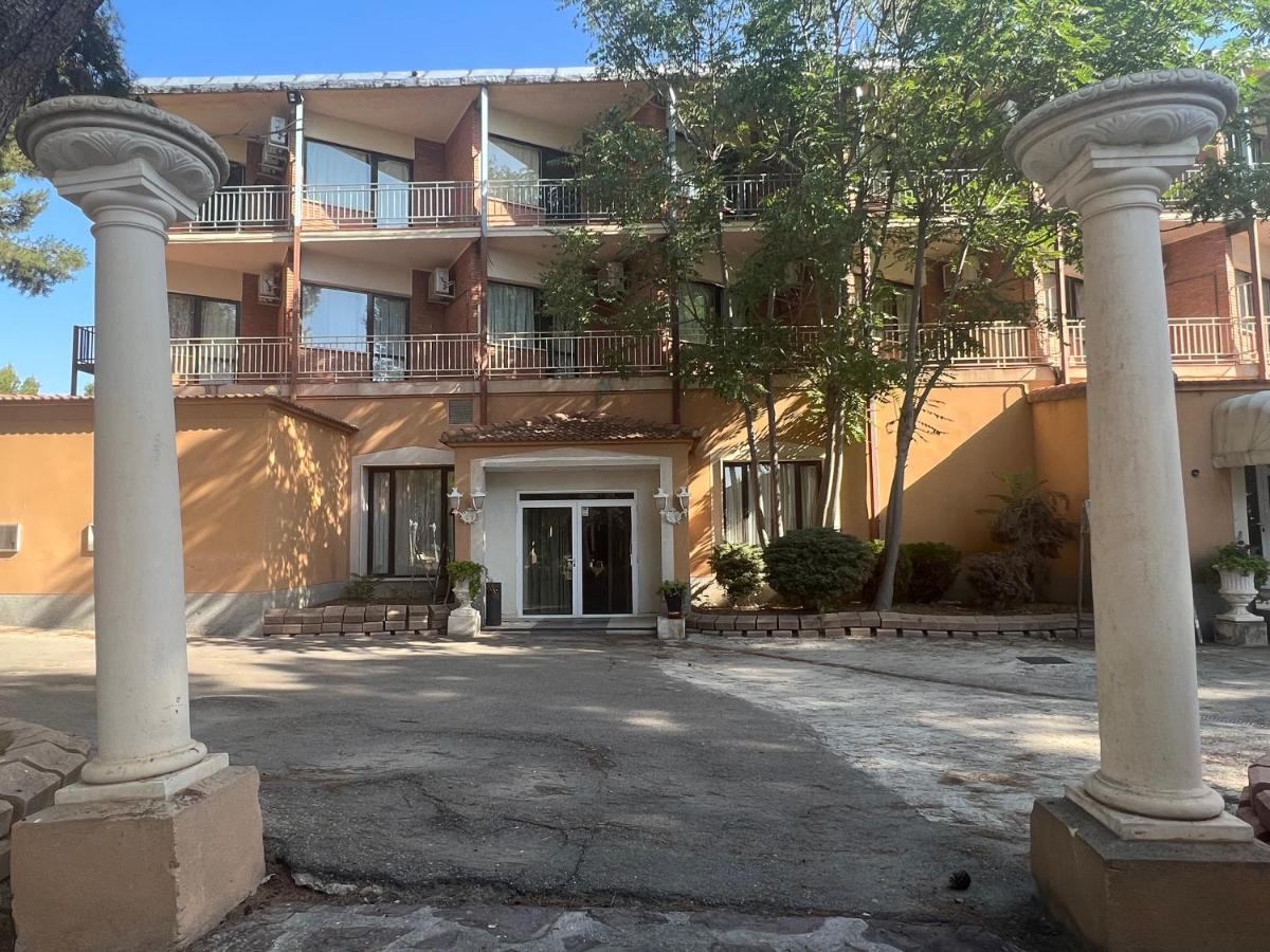 Hotel El Cisne Zaragoza Dış mekan fotoğraf